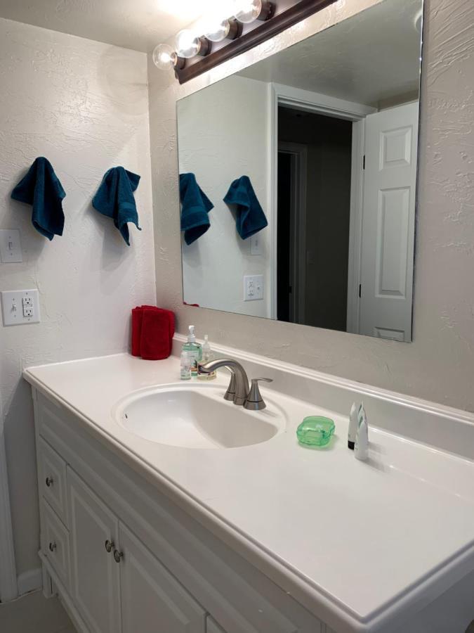 The Palace At Kingston East Aparthotel Rexburg Bagian luar foto